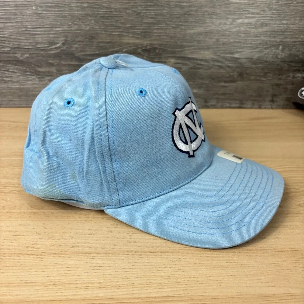 Vintage North Carolina Tar Heels Hat Cap‎ Fitted 7 1/8 Blue Top of the World Y2K